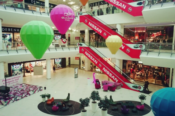 Bulgaria Mall засия в розово по случай световния месец за борба с рака на гърдата!